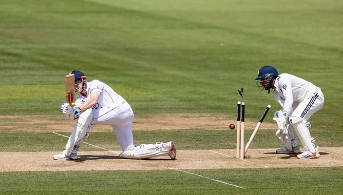 Akash Deep fights back after being hit for 4,4,6 to castle Harry Brook for 23 in ENG vs IND 2025 3rd Test [Watch]
