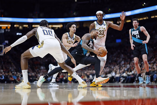 "They wanted Myles Turner that bad": Ex-Bucks star left in disbelief over Damian Lillard's shocking waiver for new big man