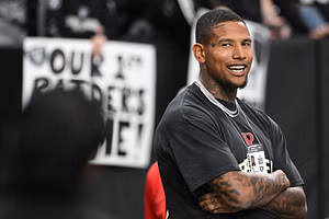 Darren Waller's comment on retirement goes viral in resurfaced video: "What the f*** am I doing with my life?"