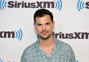 Who did Taylor Lautner play in Cheaper By The Dozen 2? Co-star Alyson Stoner jokes Twilight star almost convinced her she was straight