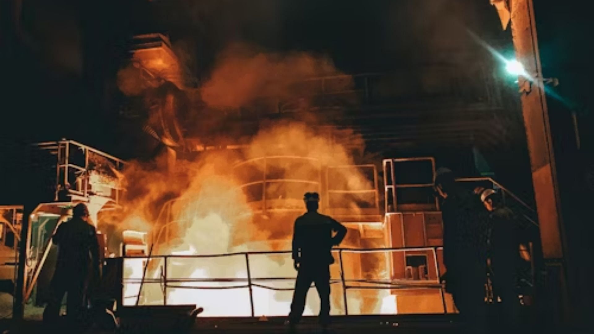 The fire and the victims inside (Image via Unsplash)