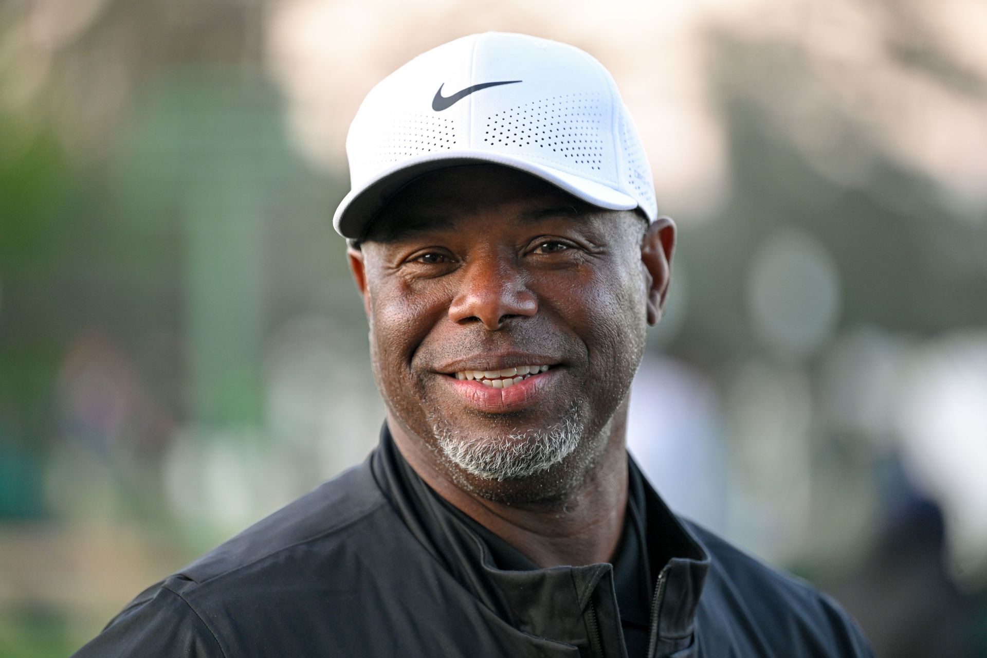 Mariners legend Ken Griffey Jr. can't stop laughing at viral Astronomer CEO and HR chief catching strays from ex-MLB pro