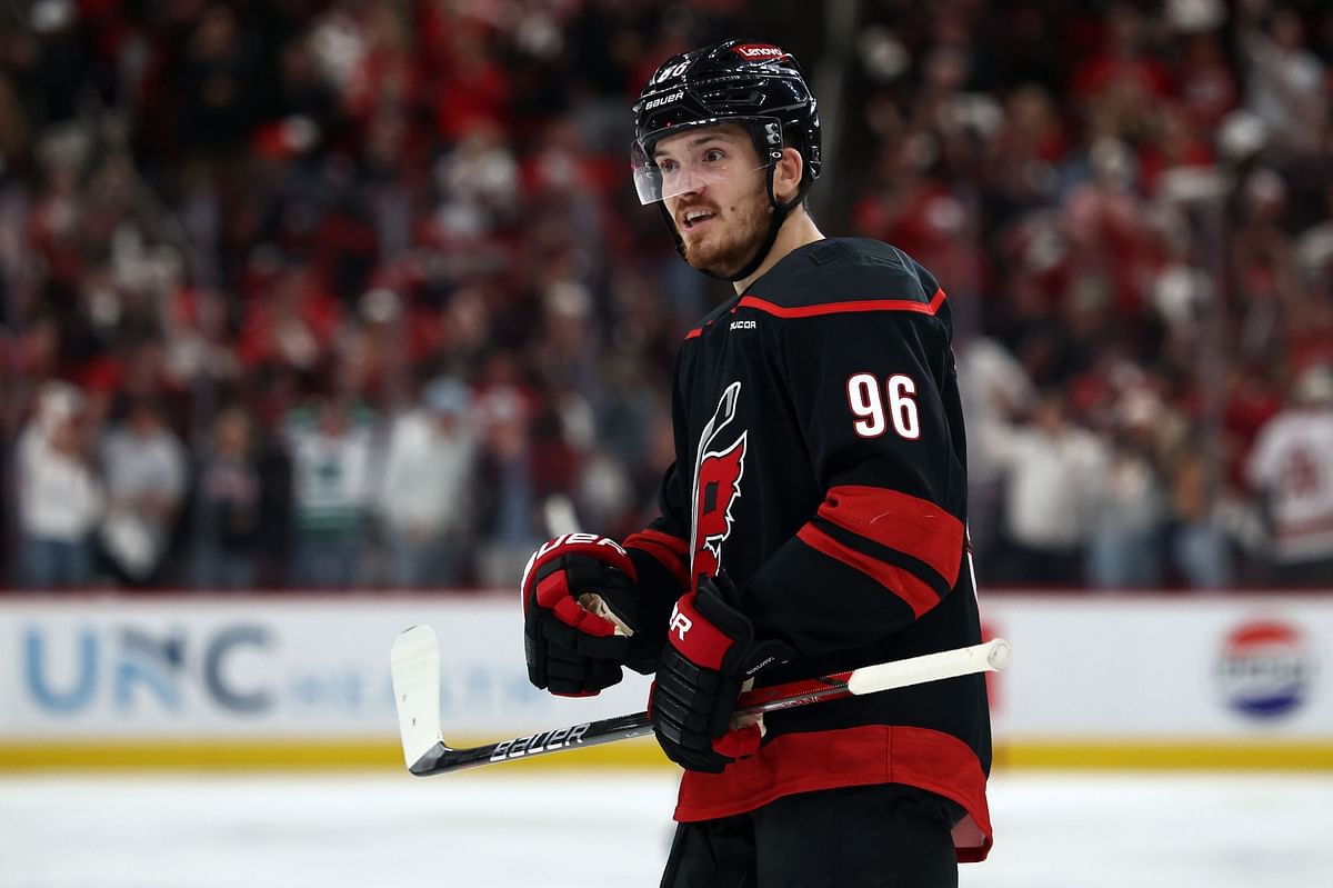 NHL Rumors: Maple Leafs eyeing $2,800,000 UFA forward who 'has history with Auston Matthews,' per Elliotte Friedman