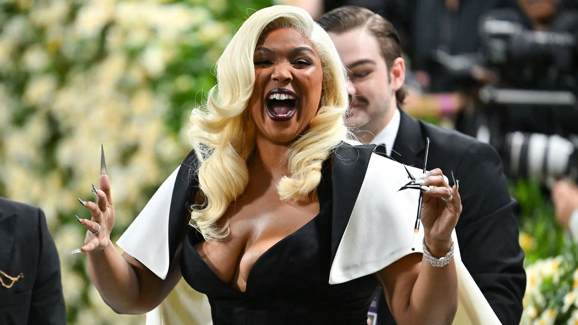 Lizzo attends the 2025 Met Gala Celebrating &quot;Superfine: Tailoring Black Style&quot; at The Metropolitan Museum of Art (Image via Getty)