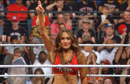 "What the heck?" - Nikki Bella was unsure before her first WWE RAW match in 7 years