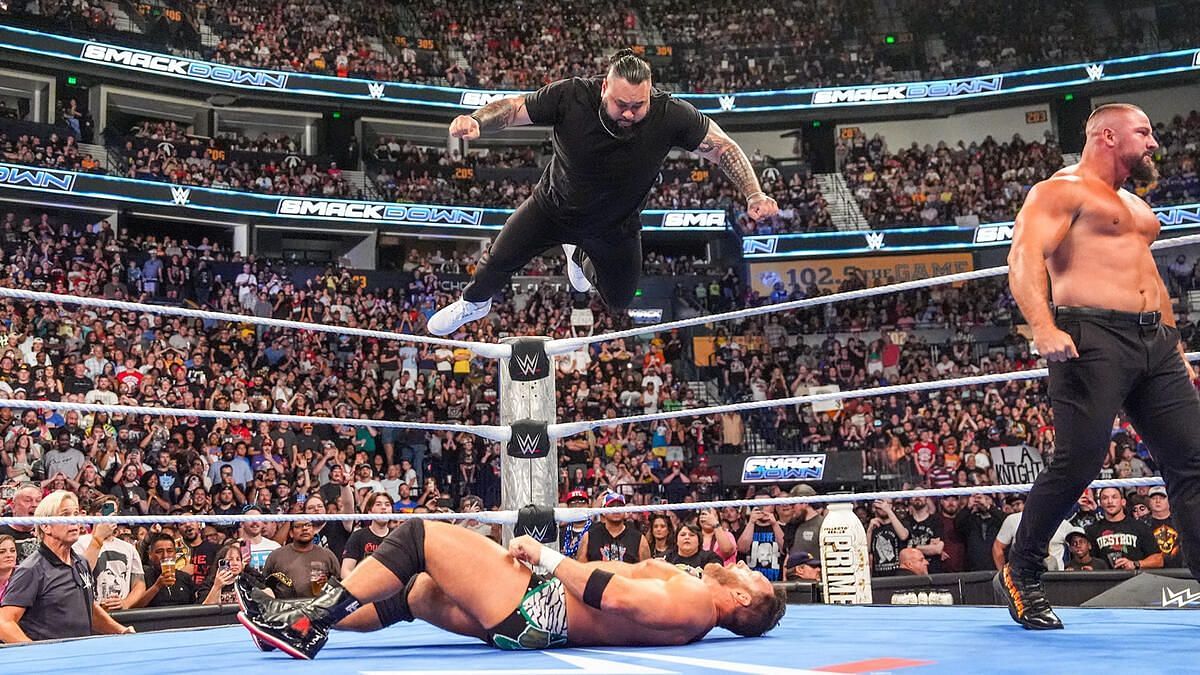Bronson Reed attacking LA Knight (Image Credits: WWE.com)