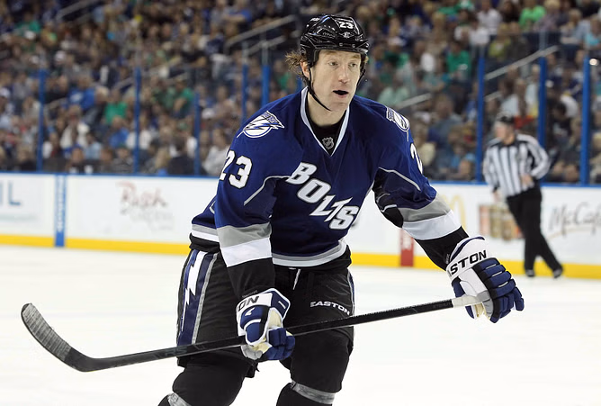 Ex-Stanley Cup champ makes his feelings clear on Hurricanes signing Nikolaj Ehlers to 6-year, $51M contract