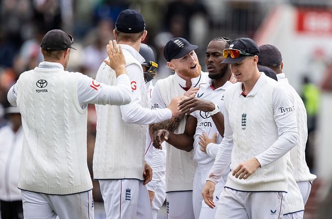 "Kahin bhi daal de raha hai" - CSK star's brutal dig at England's bowler after ENG vs IND 2025 4th Test