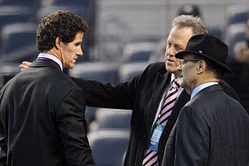 Yankees broadcaster Michael Kay fires back at “skewed” narrative after Blue Jays announcer’s broom tease
