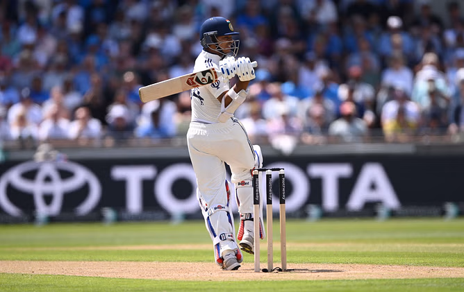 Yashasvi Jaiswal gives it back to Ben Stokes as they exchange words on Day 1 of ENG vs IND 2025 2nd Test [Watch]
