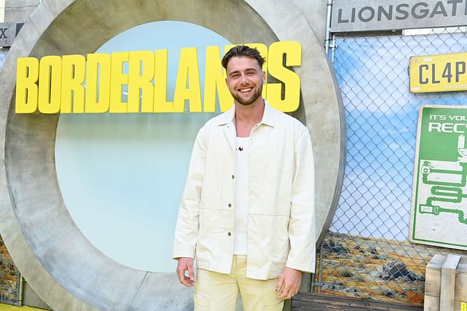What happened with Harry Jowsey and Jess Vestal? Split explored as reality star spotted hanging out with Singer Sia