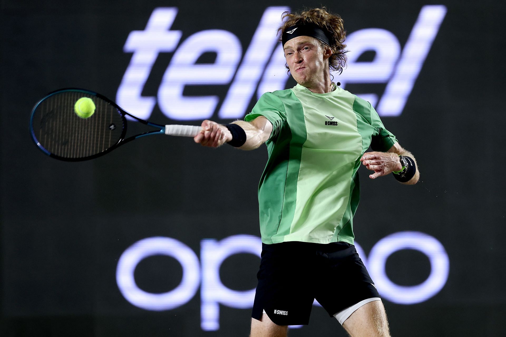 Rublev in action at the 2025 Los Cabos Open (Image Source: Getty)