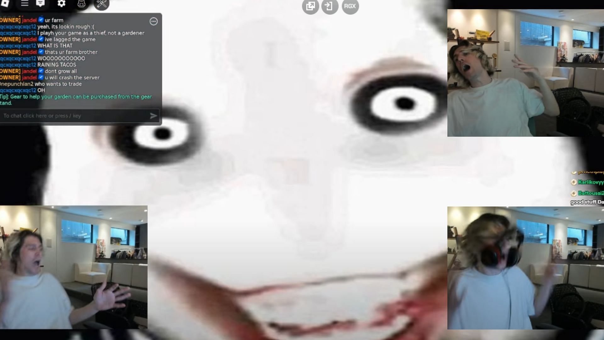 xQc screams at a Roblox jumpscare (Images via xQc Clips/YouTube)