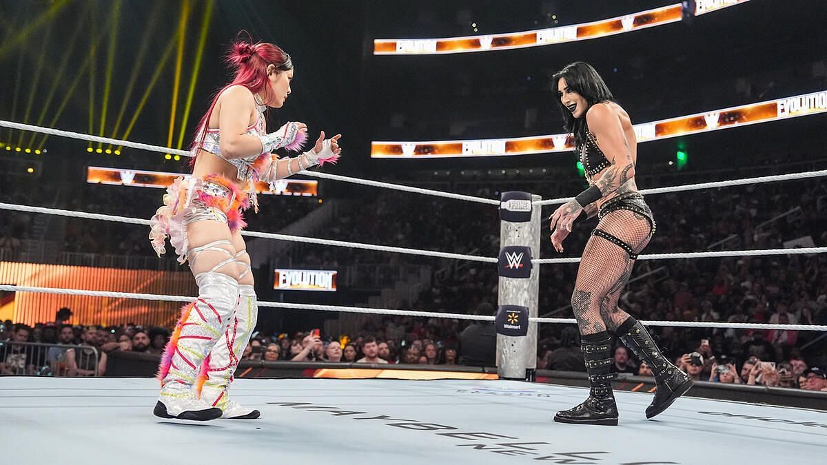 From WWE Evolution (Picture Courtesy: WWE.com)