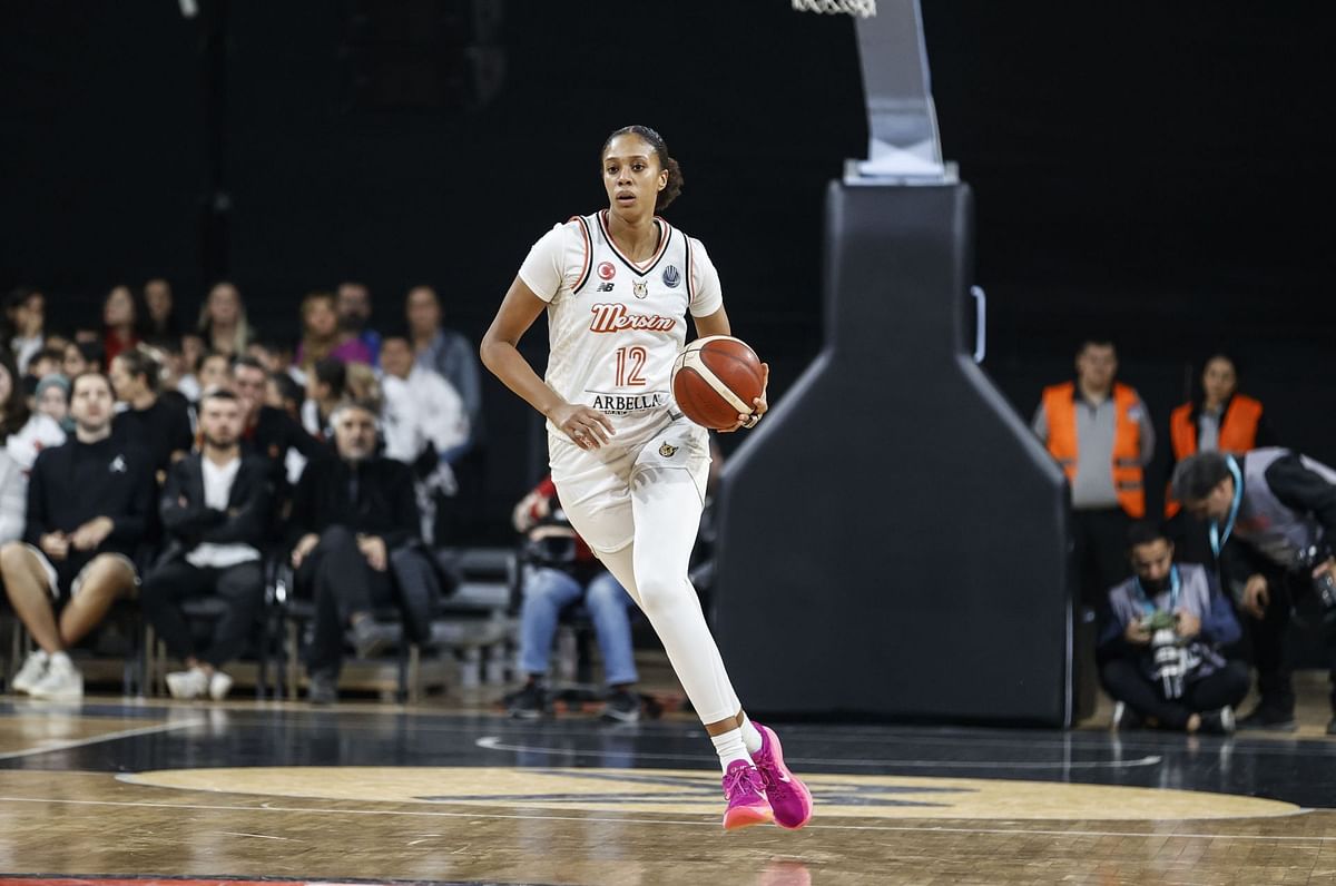 WNBA fans react to Valkyries Iliana Rupert missing time overseas: "Better check before getting on her flight"