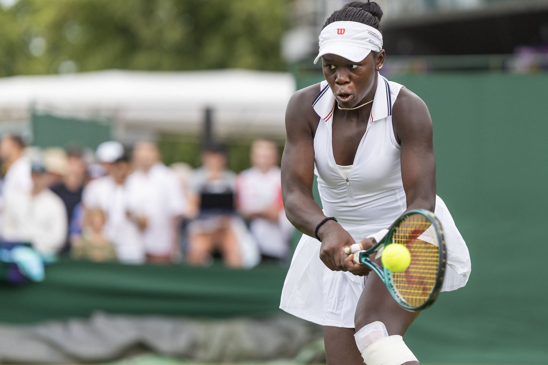 Victoria Mboko in action in R1. (Source: Getty)