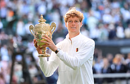 What does Jannik Sinner get after winning Wimbledon 2025? A look into exciting benefits ft. lifetime club membership, massive ranking points