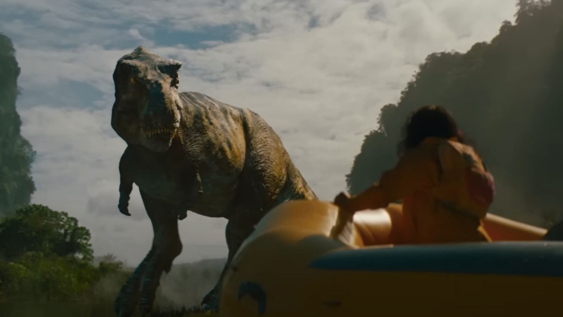 The T Rex approaches the Delgados (Image via YouTube/Universal Pictures)