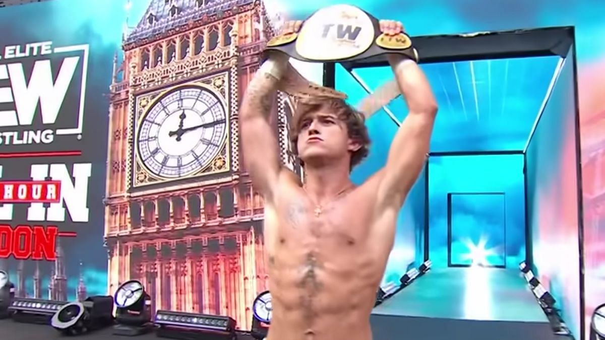 HOOK is a popular AEW star (Image via AEW
