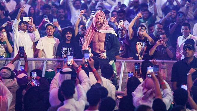 WWE veteran goes off on insane rant over Sami Zayn's booking: "He doesn't look like a wrestler" (Exclusive)