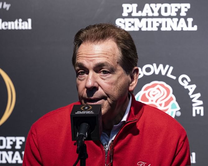 "I have a hard time seeing the logic": CFB insider refuses to buy Nick Saban unretirement theories after Greg McElroy's recent report