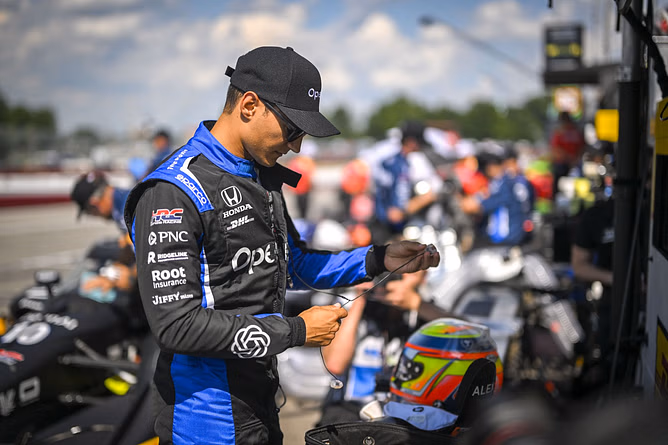"Nobody to blame but me": Alex Palou rues costly mistake that gifted Scott Dixon the IndyCar win at Mid-Ohio