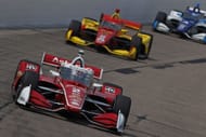Josef Newgarden leads Alex Palou at the 2025 IndyCar Race 2 at Iowa Speedway - Source: Getty