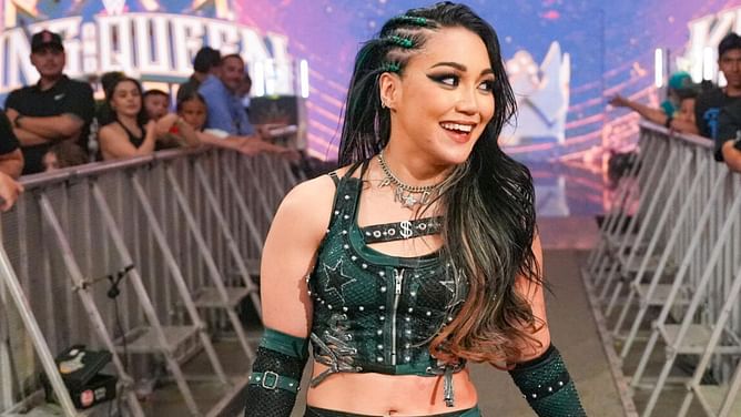 Major WWE star returns to RAW; set to wrestle Roxanne Perez