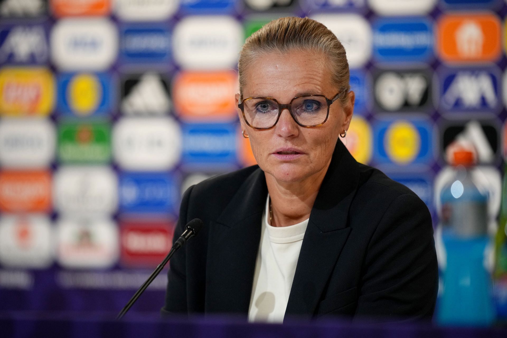 England v Italy - UEFA Women