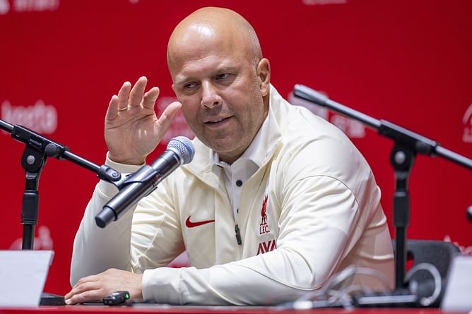 “We haven’t replaced him yet” - Arne Slot addresses talk of concern at centre-back for Liverpool after 4-2 loss against AC Milan in friendly