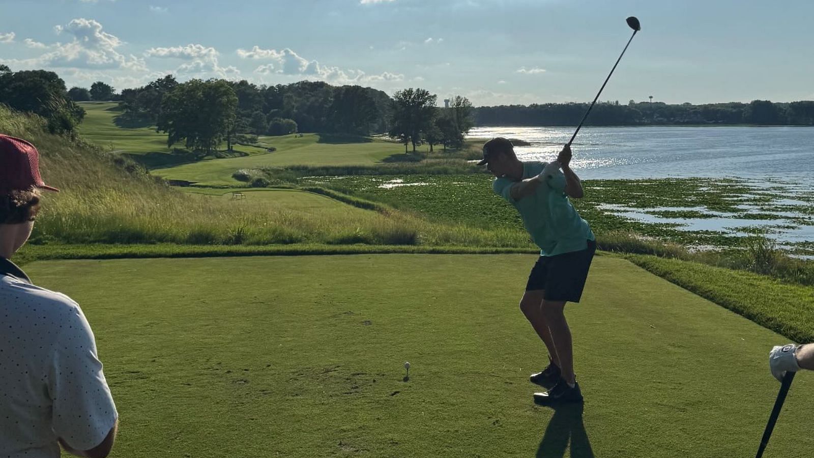 Jake Oettinger and Mason Marchment reunite on the golf course days after Marchment's trade left Stars goalie heartbroken