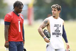 “Quit throwing my ball”: Cam Ward hilariously snaps at Titans WR Xavier Restrepo in viral training moment