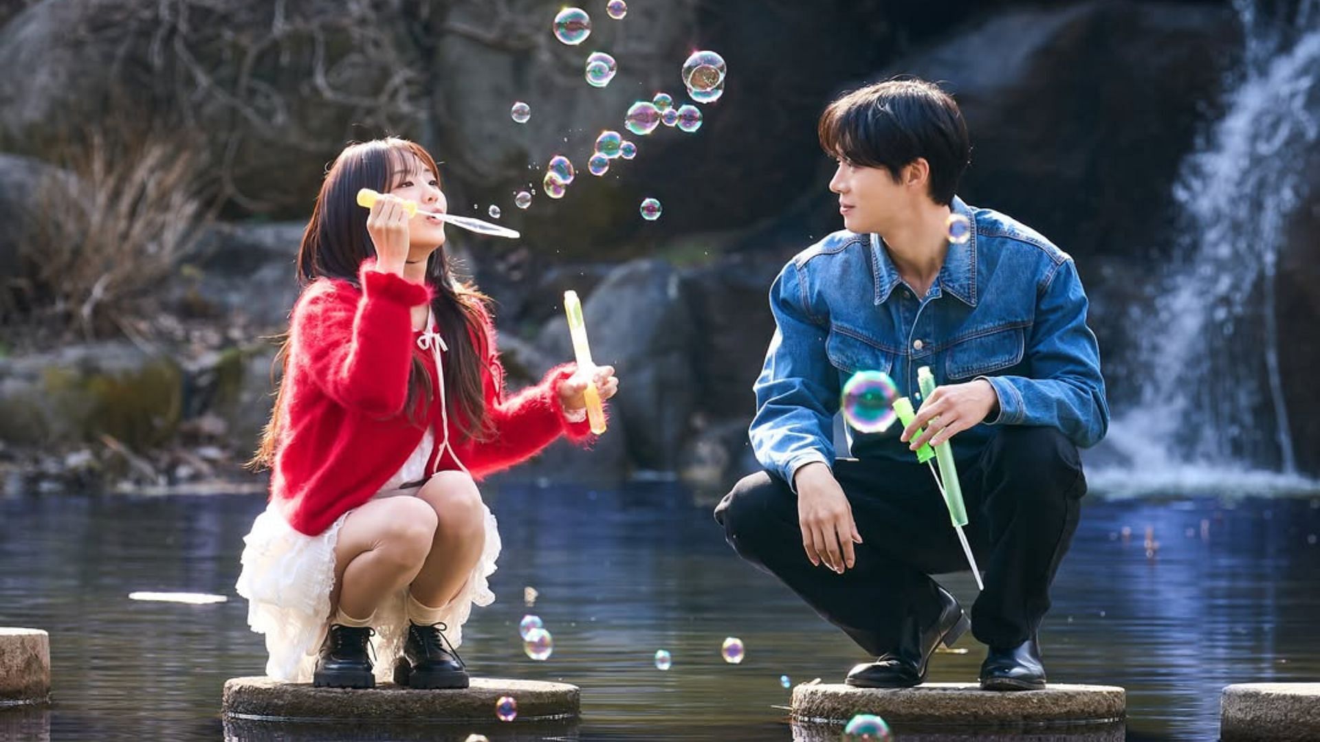 Still from Head Over Heels (Image Via Instagram/@tvn_official)