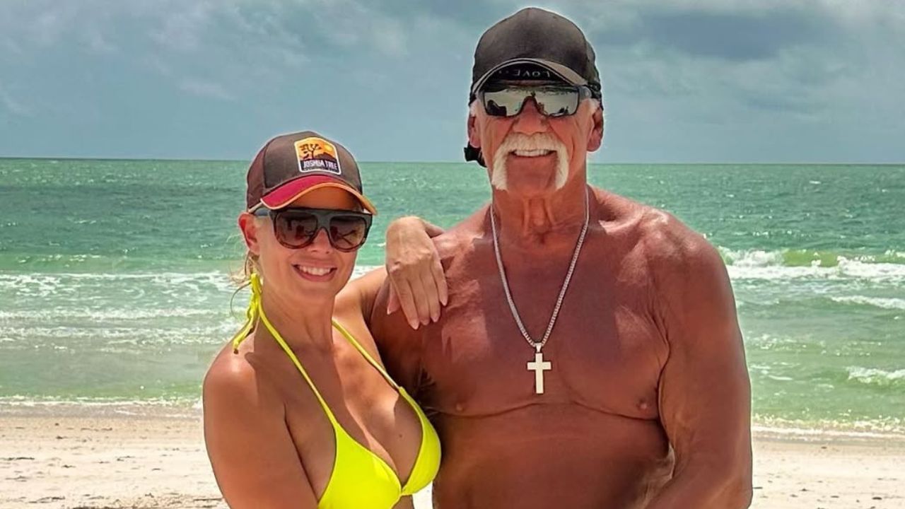 Hulk Hogan and Sky Daily. Source @hulkhogan