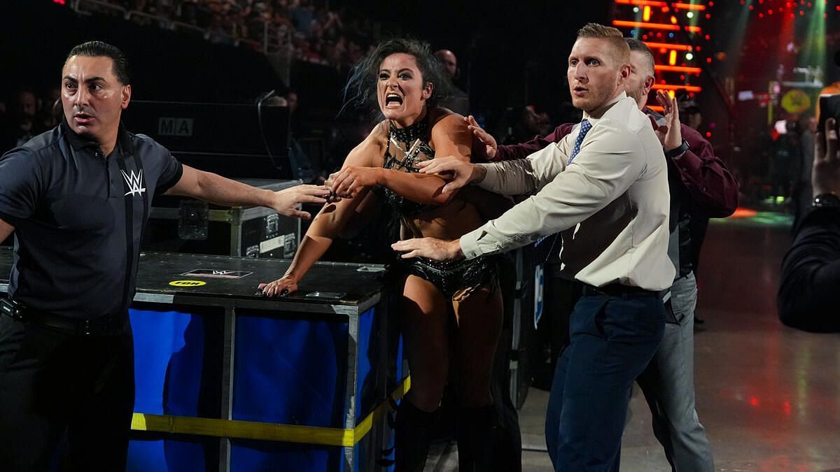 Lyra Valkyria fires serious shots at legendary former WWE champion ahead of Evolution 2