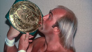 Hulk Hogan Lifetime Achievement honor "a great idea," Eric Bischoff says