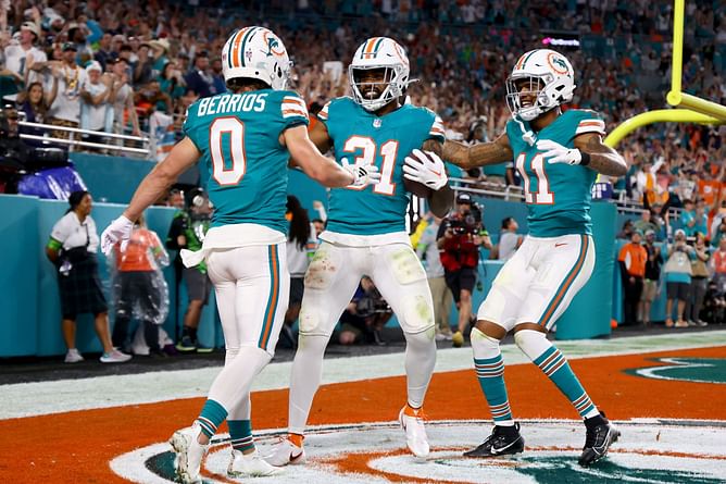 "Men don’t even like the fake lashes" - NFL insider gets into online beef with Lady Dolphins content creator over popular beauty trend