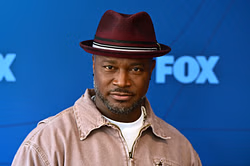 Was Angela Bassett really unimpressed by Taye Diggs’ performance in Rent?