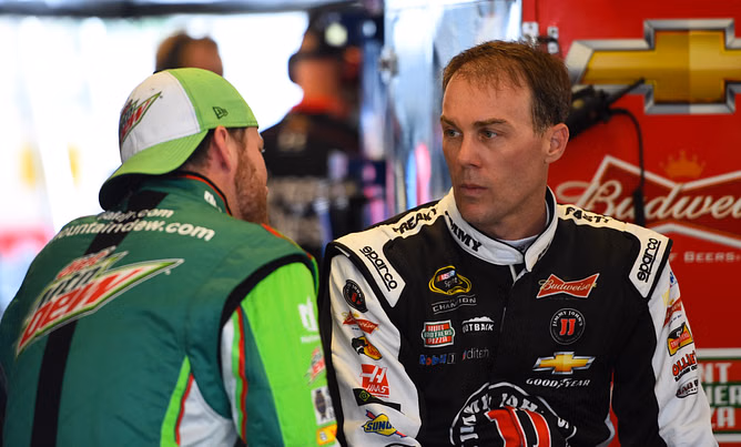 “It wasn't anything personal”: When Kevin Harvick clarified his criticism of Dale Earnhardt Jr. after fan backlash