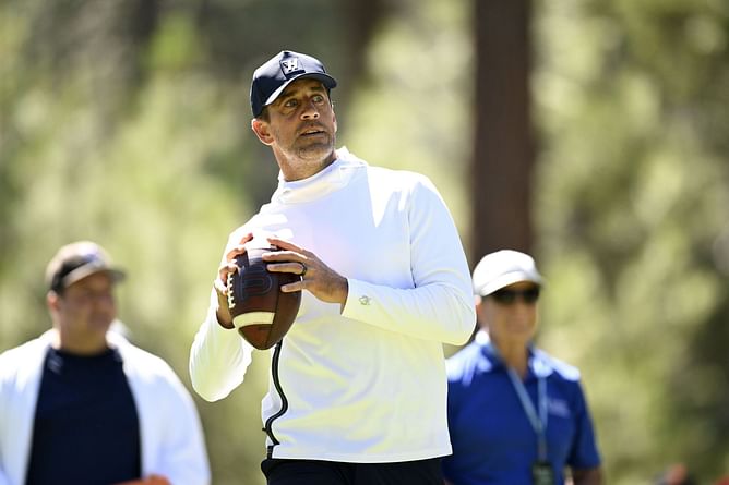 "You're an autograph hound": Aaron Rodgers refuses to sign fan's gear after tense exchange at Lake Tahoe golf tournament