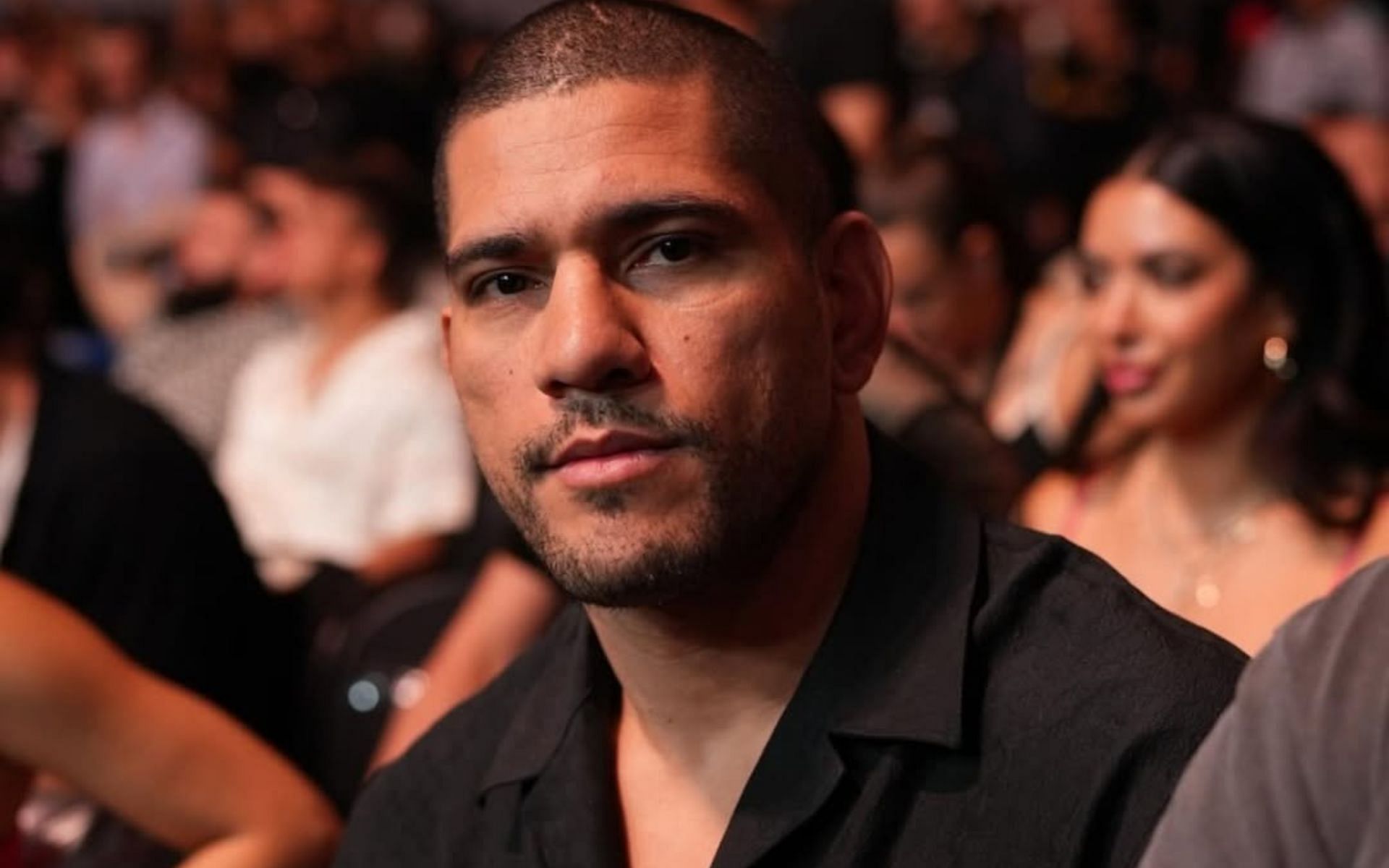 Karate Combat CEO talks about Alex Pereira. [Image courtesy: @alexpoatanpereira on Instagram]