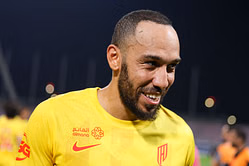 “I’m bored, give me a f**king ball man” - Aubameyang reacts as he continues to wait to make return to Europe official with former club