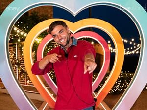 "She's just a mug" — Love Island UK's Shakira explains why she lets Helena and Harry 'crack on'