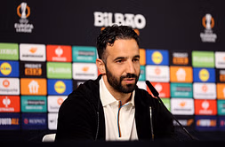 Manchester United offered chance to sign striker with 145 Premier League goals on free transfer: Reports