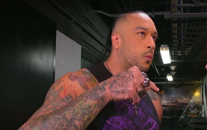 Damian Priest gets into a heated backstage confrontation with underrated 30-year-old star on WWE SmackDown