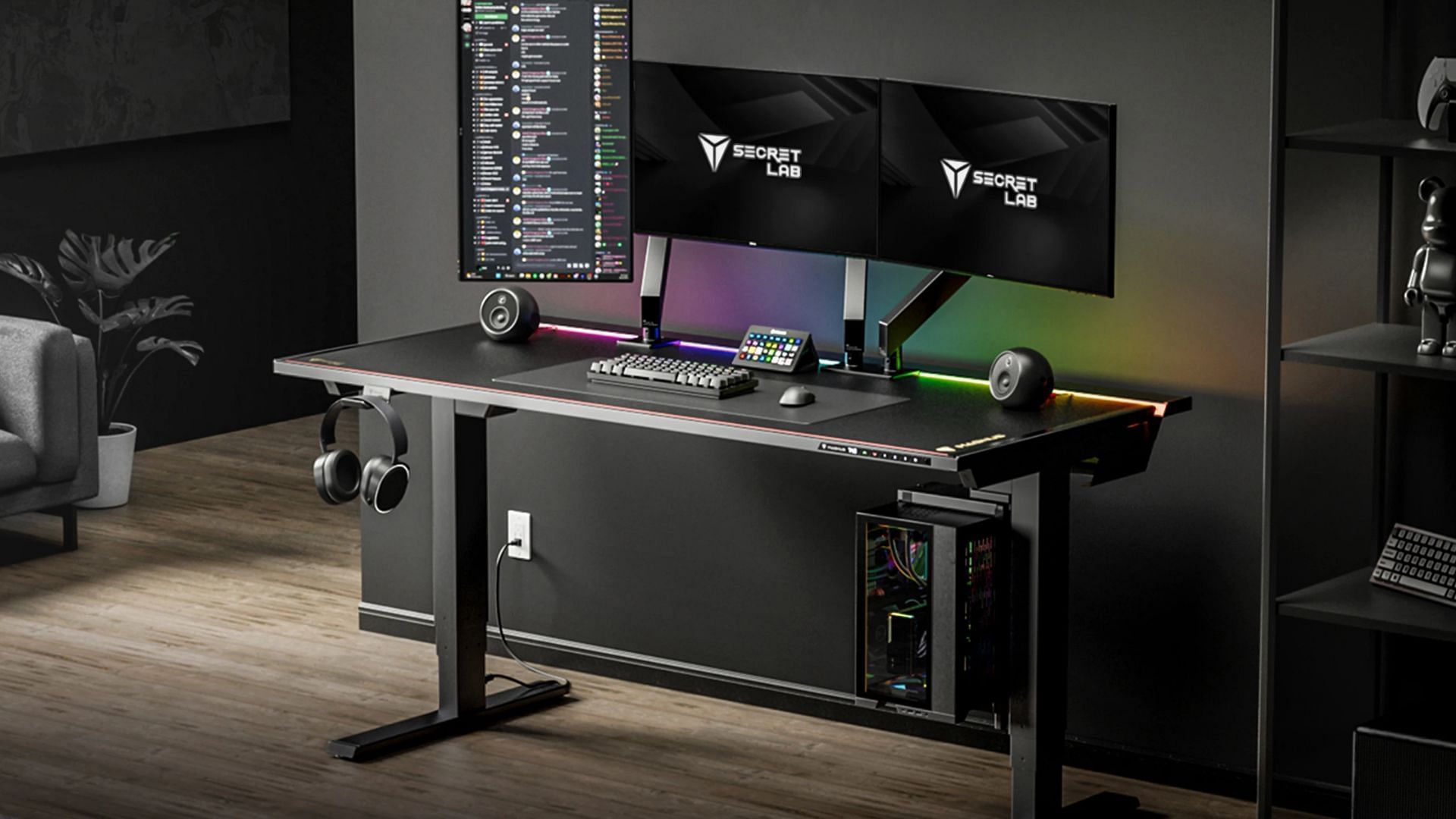 The best gaming desks of 2025 (Image via Secretlab)