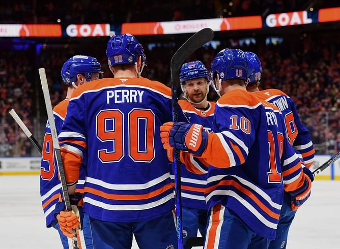 NHL analyst gets 100% real about Oilers losing Corey Perry & Connor Brown in FA, thinks GM is 'not fretting' over players' exit
