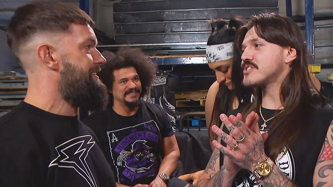"Please come back" - Dominik Mysterio sends heartbreaking message to injured WWE star