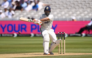 ENG vs IND: 3 बड़े कारण क्यों ऋषभ पंत को मैनचेस्टर टेस्ट में स्पेशलिस्ट बल्लेबाज के तौर पर खेलना चाहिए