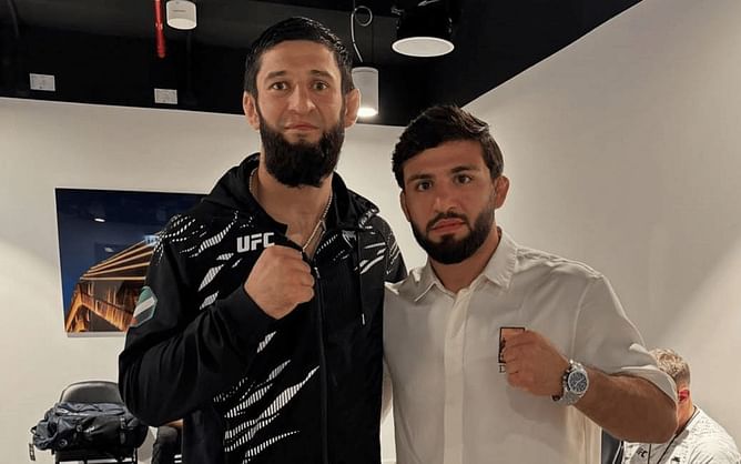 "If I can wrestle with him, I can wrestle with anybody" - Arman Tsarukyan opens up on training with Khamzat Chimaev